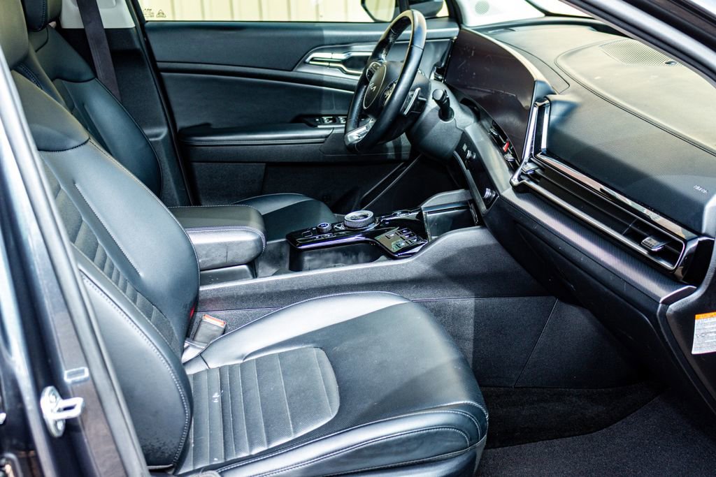 Used 2023 Kia Sportage SX Prestige image 24