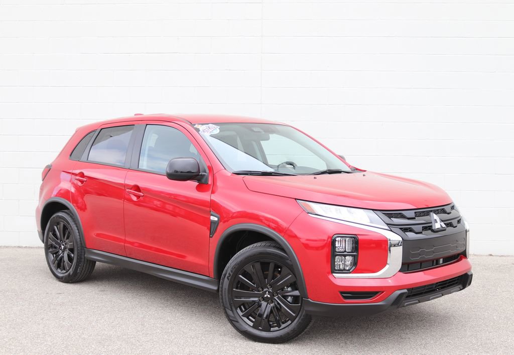 Used 2025 Mitsubishi Outlander Sport LE