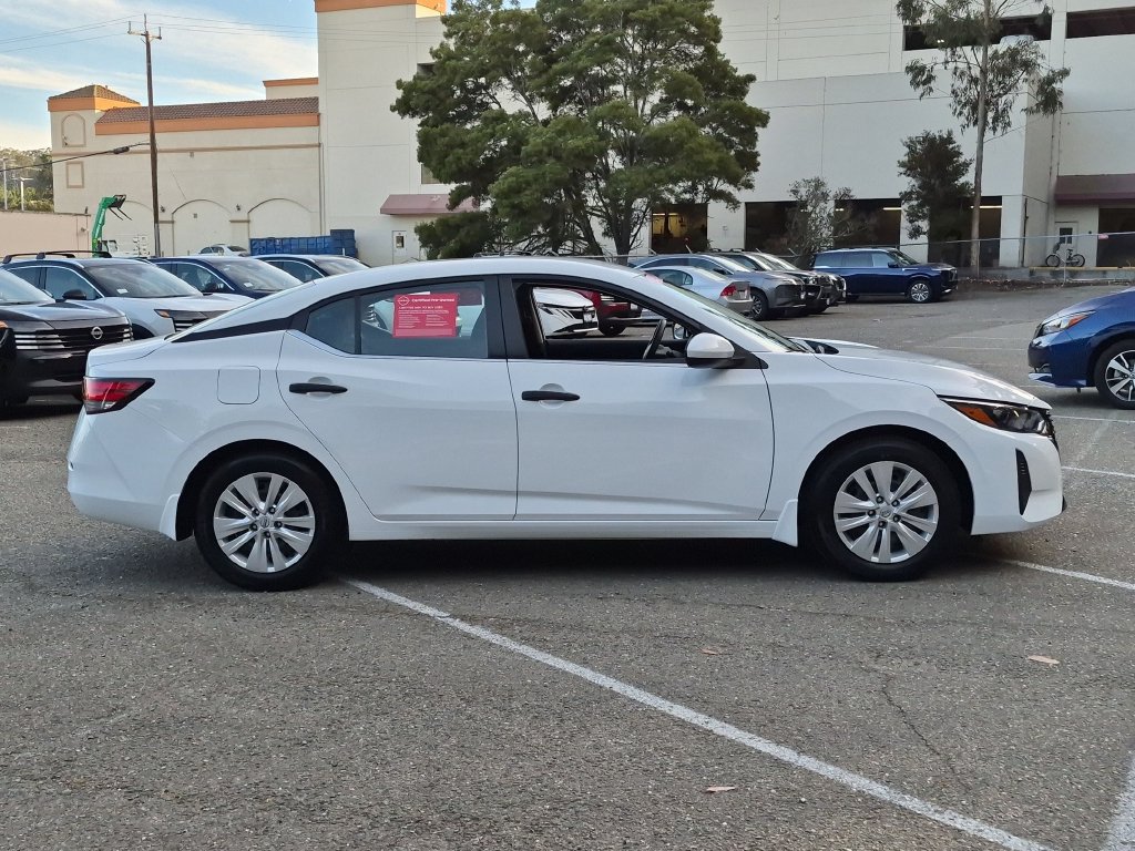 Used 2025 Nissan Sentra S FWD image 4