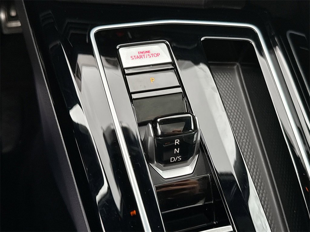 Used 2023 Volkswagen GTI Autobahn image 22