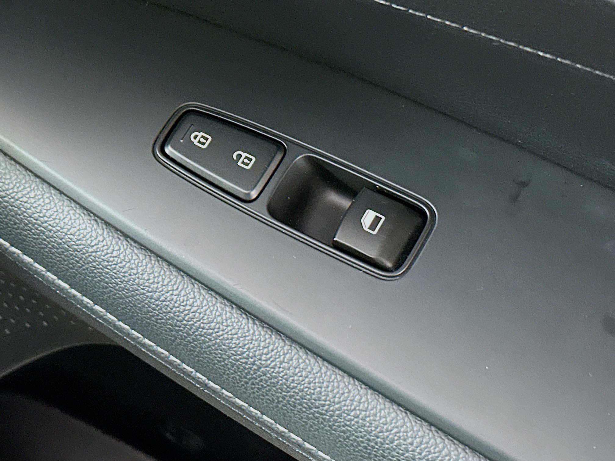 Used 2024 Kia Forte GT-Line FWD image 29