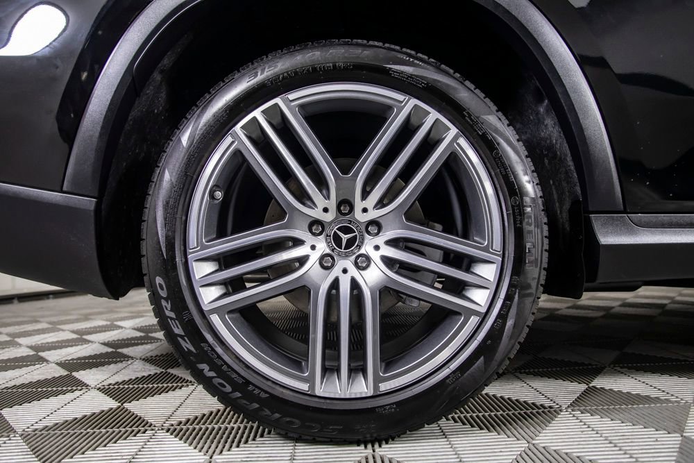 Used 2025 Mercedes-Benz GLS 450 4MATIC image 25