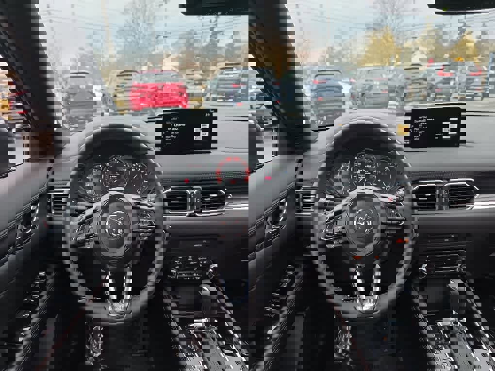 Certified 2025 MAZDA CX-5 Carbon Edition image 17