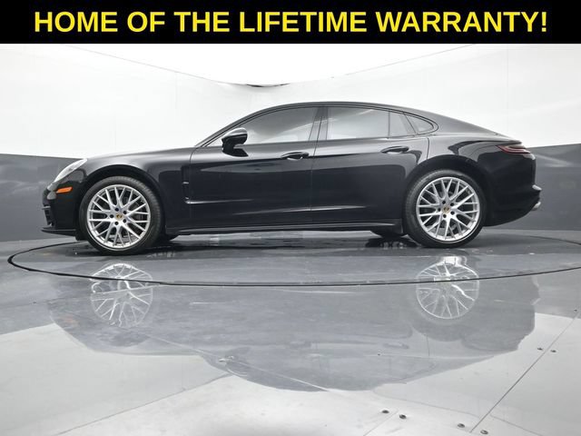 Used 2017 Porsche Panamera 4 AWD/4WD image 57