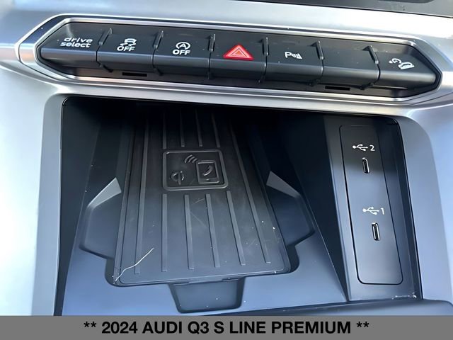 Used 2024 Audi Q3 2.0T Premium image 32