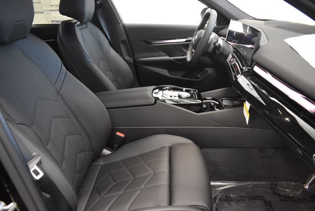 New 2027 BMW 530i xDrive w/ Premium Package AWD/4WD image 19