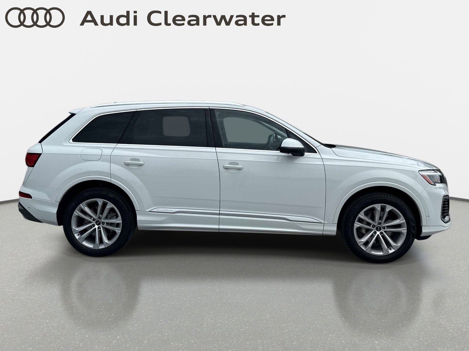 Used 2025 Audi Q7 3.0T Premium Plus AWD/4WD image 5