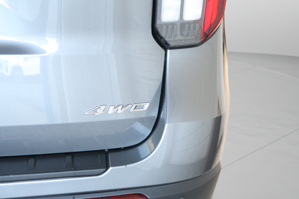 Used 2025 Ford Explorer ST-Line w/ ST-Line Street Pack AWD/4WD image 36