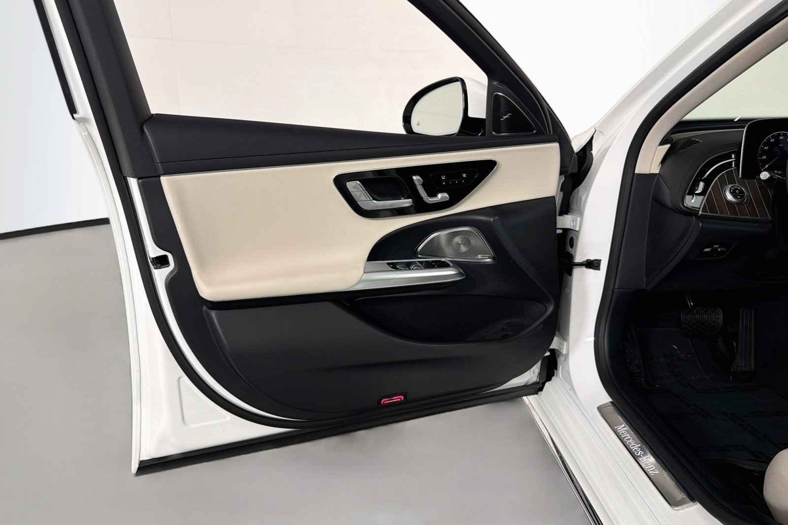 New 2027 Mercedes-Benz E 350 Sedan image 20