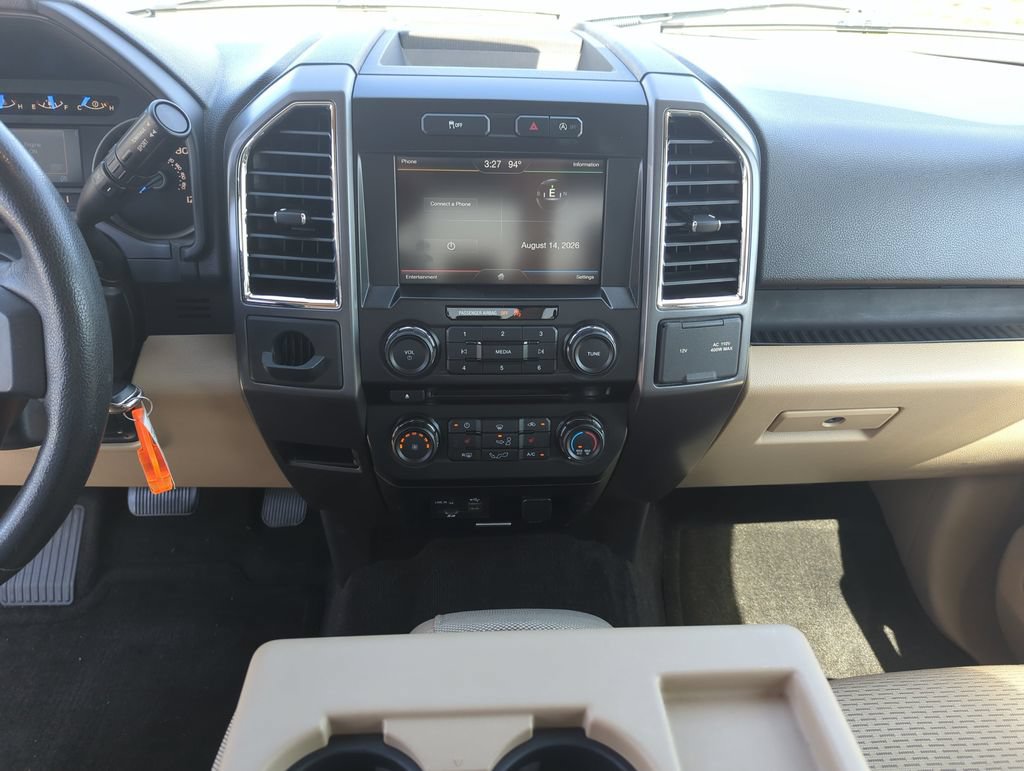 Used 2015 Ford F150 XLT w/ Equipment Group 302A Luxury RWD image 24