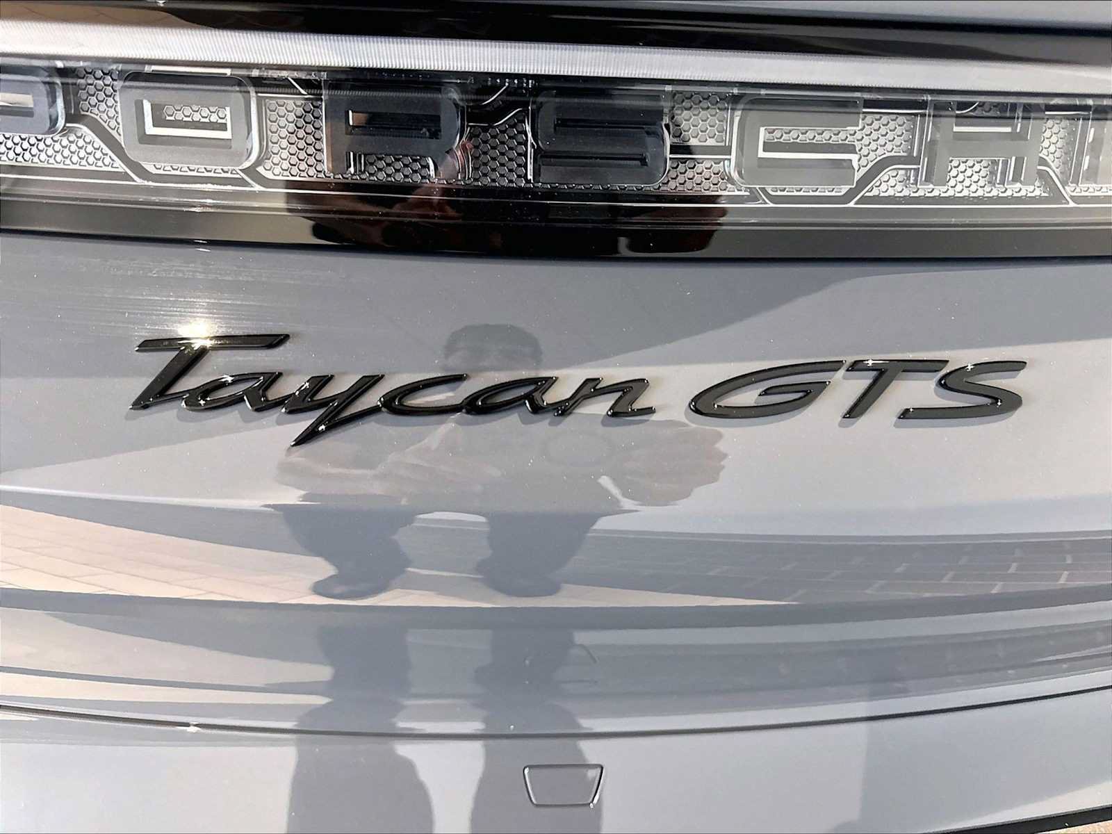 New 2026 Porsche Taycan GTS AWD/4WD image 33