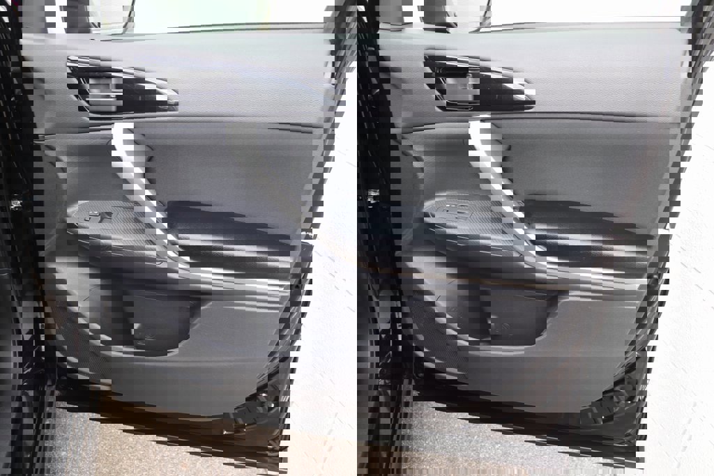 Used 2024 Mitsubishi Eclipse Cross ES image 12