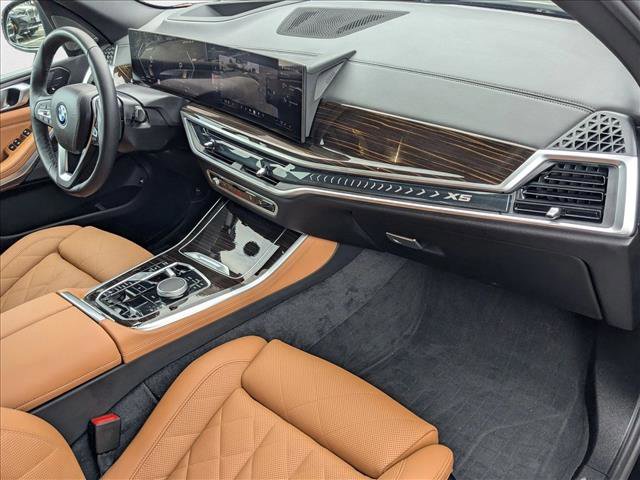 Used 2026 BMW X5 xDrive50e image 22