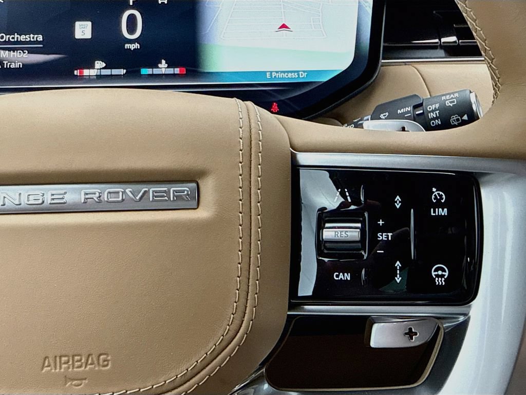 New 2026 Land Rover Range Rover SE AWD/4WD image 12