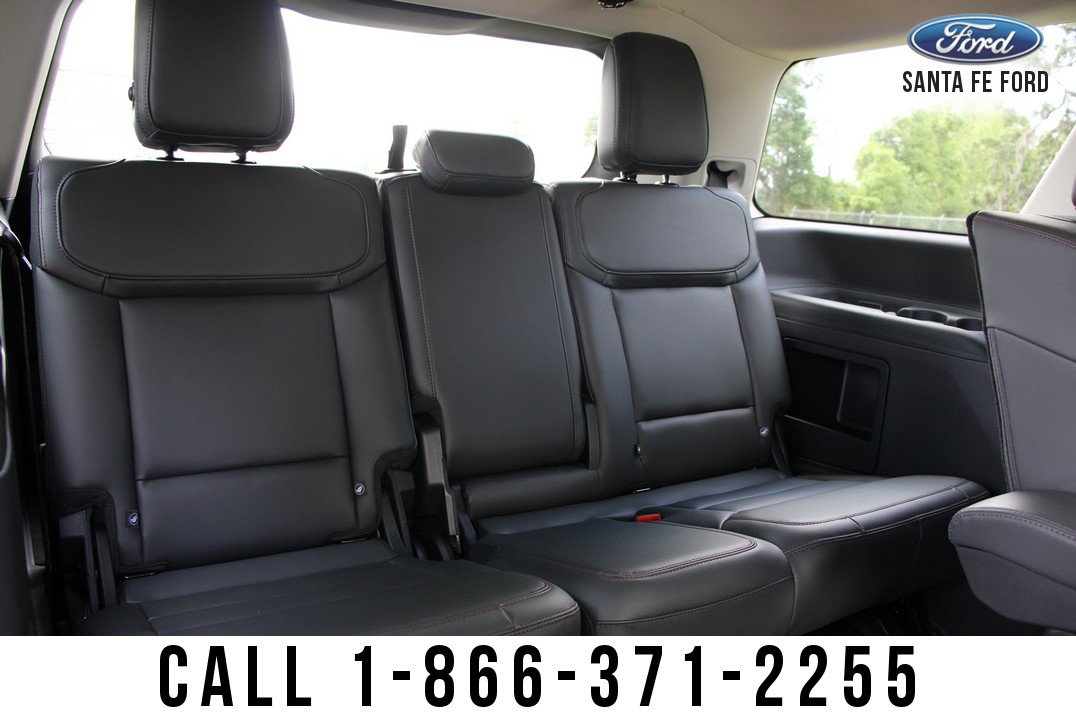 New 2025 Ford Expedition Active image 50