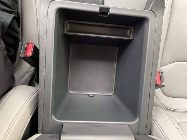 Used 2023 Honda Pilot Touring image 11