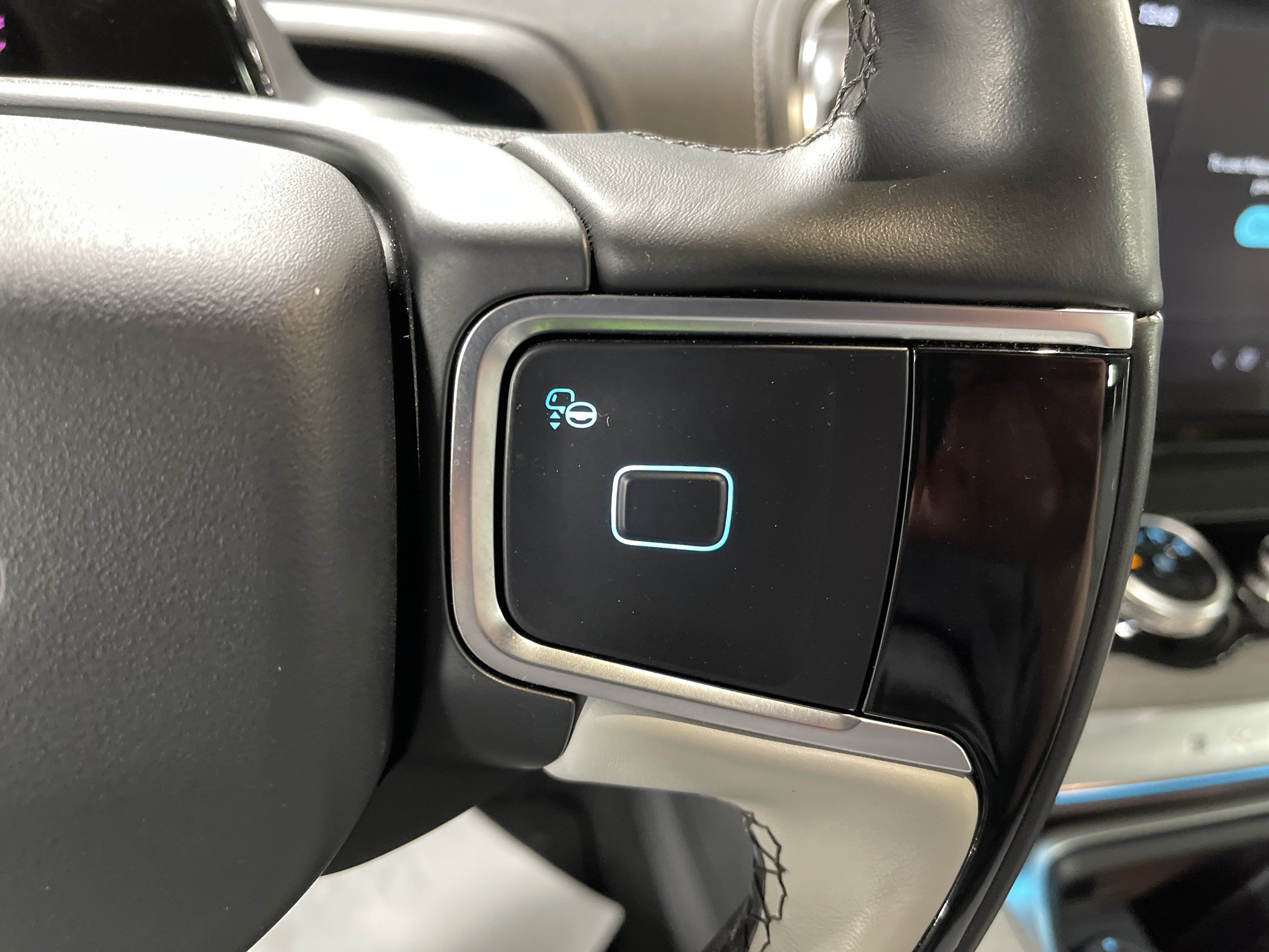 Used 2025 Ford Expedition Max Platinum image 21