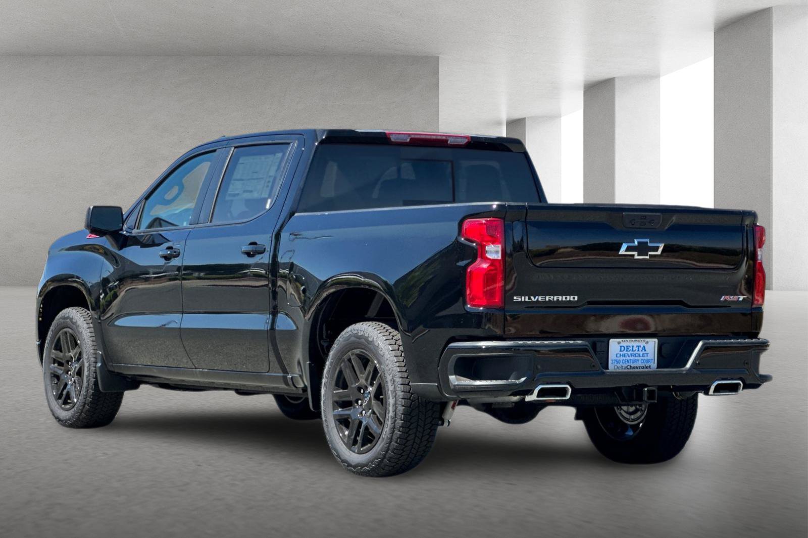 New 2026 Chevrolet Silverado 1500 RST w/ Z71 Off-Road Package AWD/4WD image 6