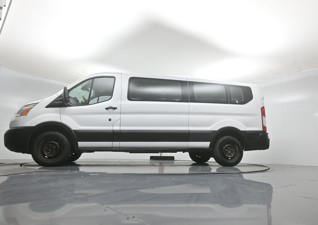Used 2019 Ford Transit 350 XLT RWD image 8