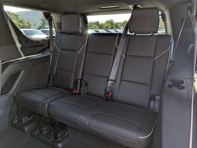 Used 2022 Cadillac Escalade Premium Luxury w/ Performance Package RWD image 15