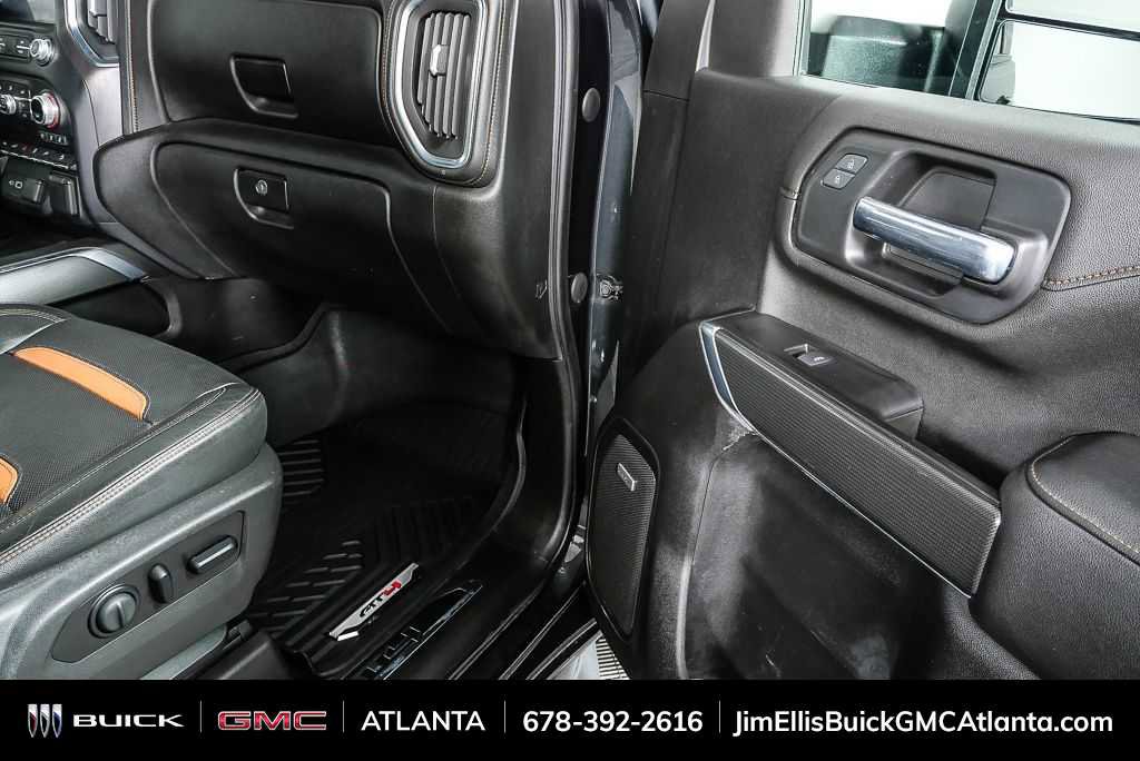 Used 2020 GMC Sierra 2500 AT4 w/ AT4 Premium Package image 26