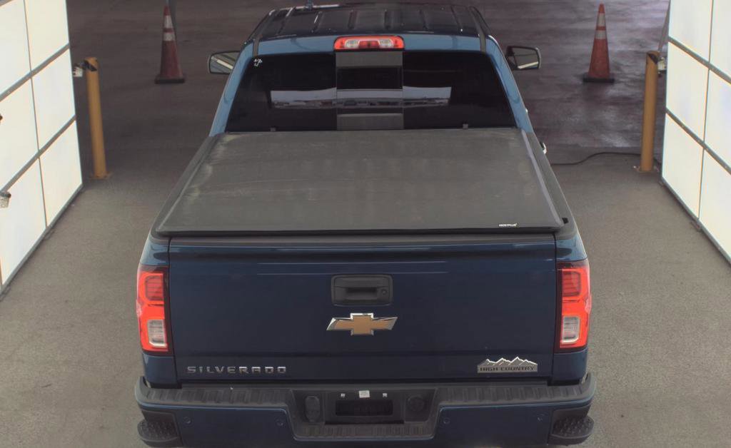 Used 2018 Chevrolet Silverado 1500 High Country AWD/4WD image 6