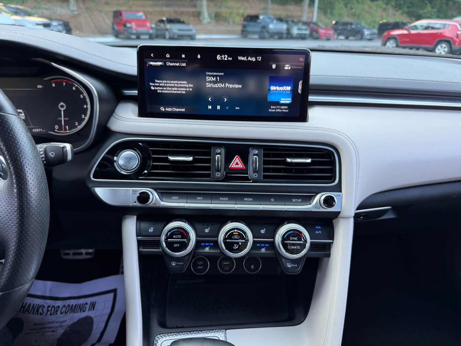 Used 2022 Genesis G70 3.3T RWD image 17