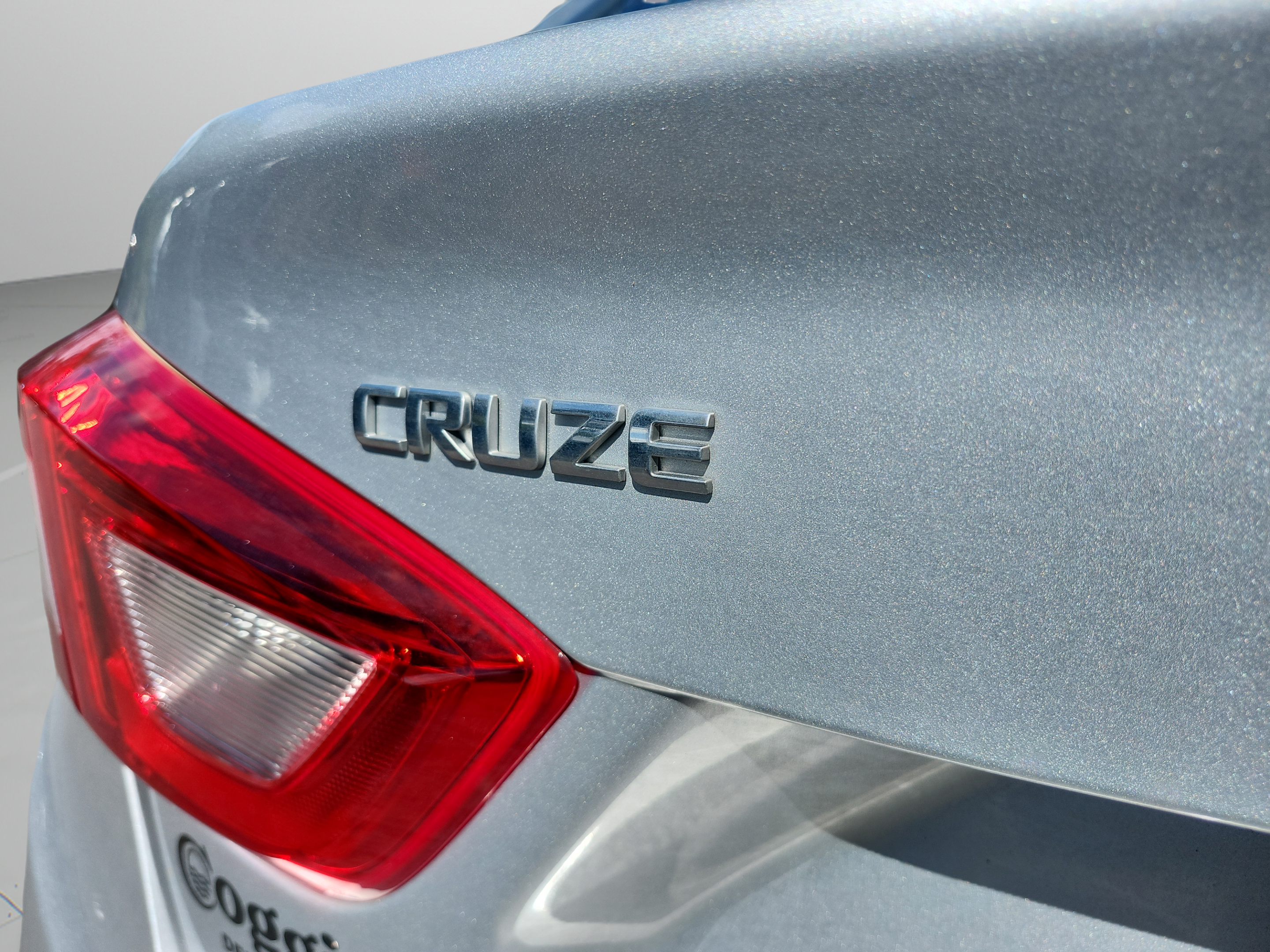 Used 2017 Chevrolet Cruze LT FWD image 31