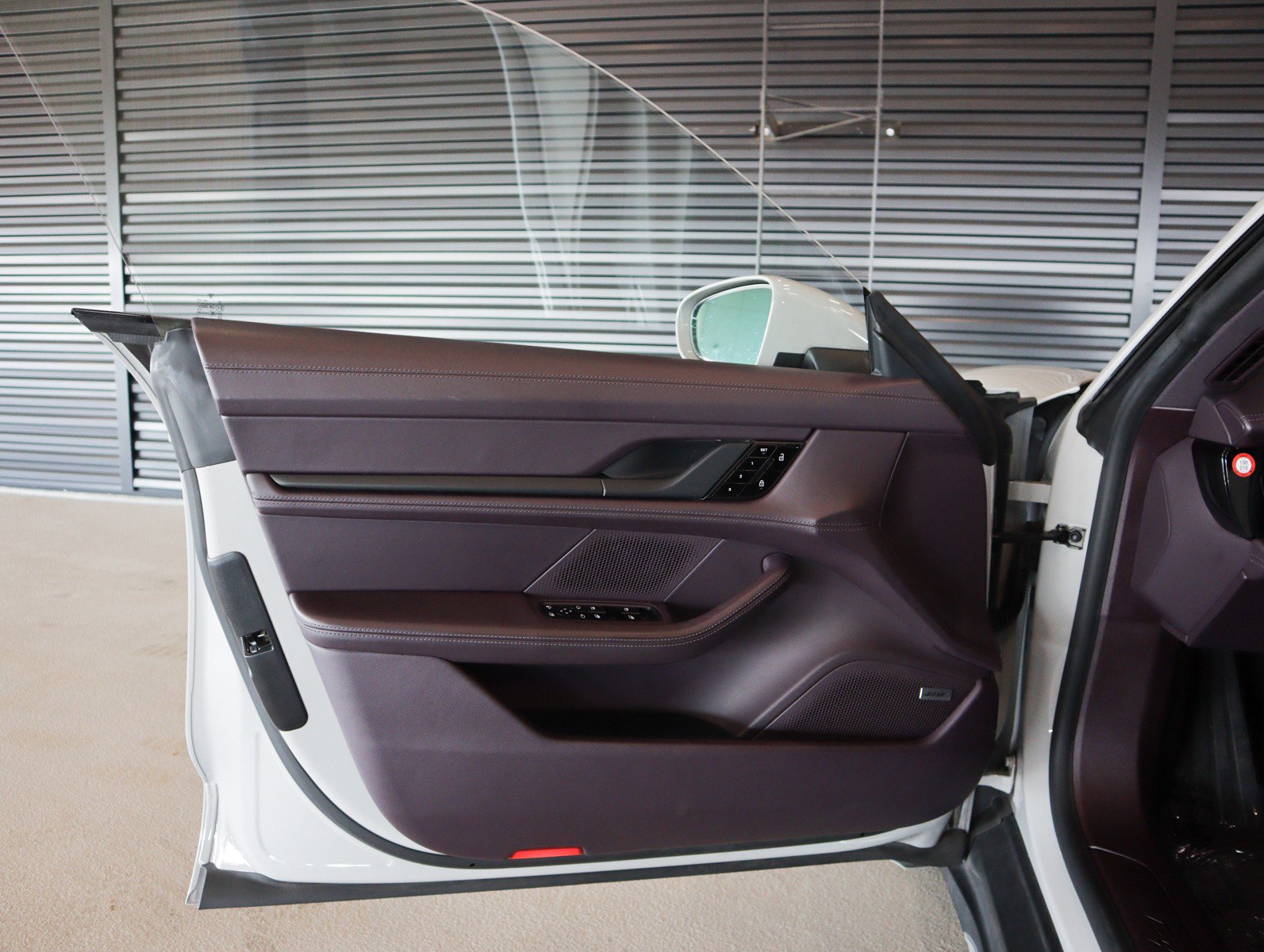 Used 2021 Porsche Taycan 4 Cross Turismo image 25