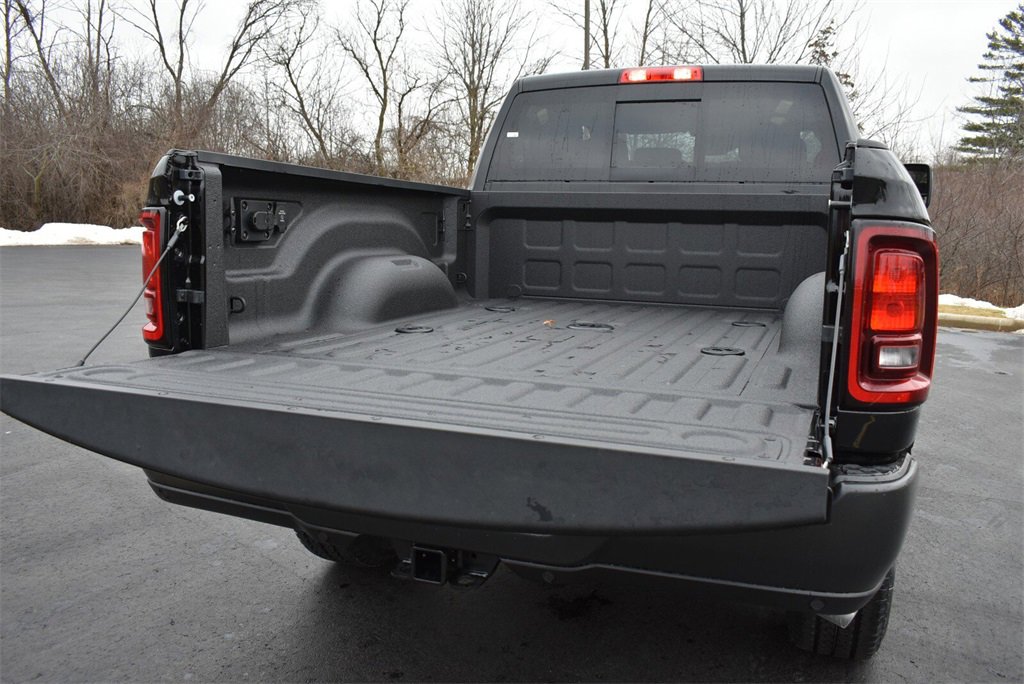New 2026 RAM 3500 Tradesman image 31