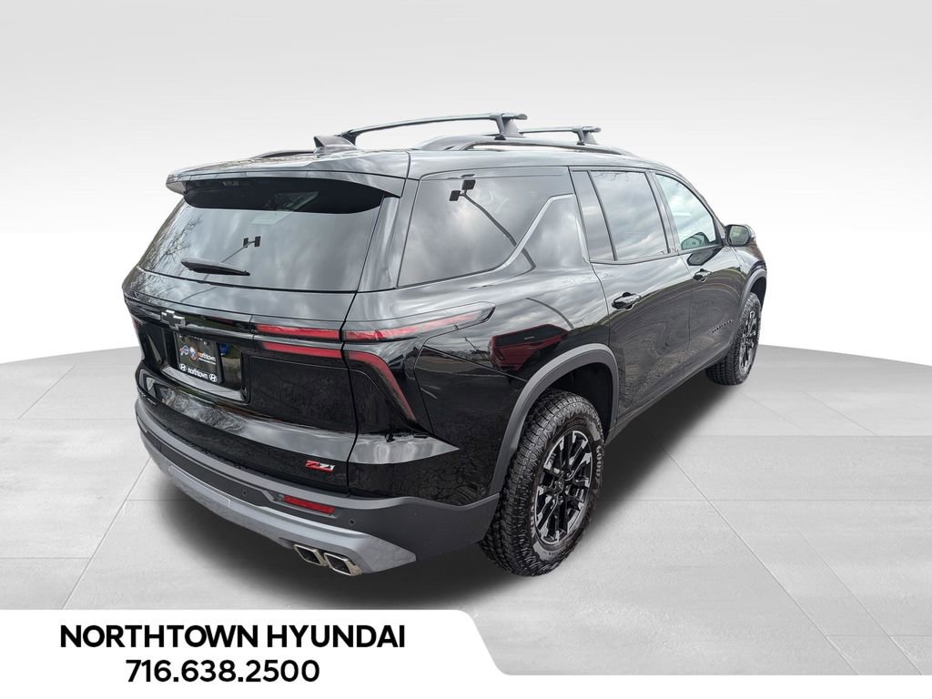 Used 2025 Chevrolet Traverse Z71 w/ Enhanced Driving Package AWD/4WD image 14