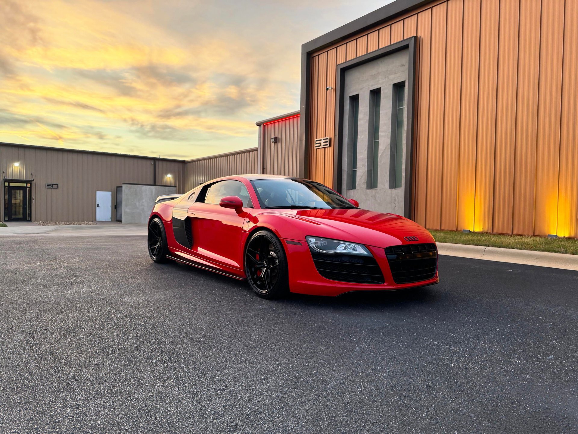 Used 2011 Audi R8 V10 AWD/4WD image 9