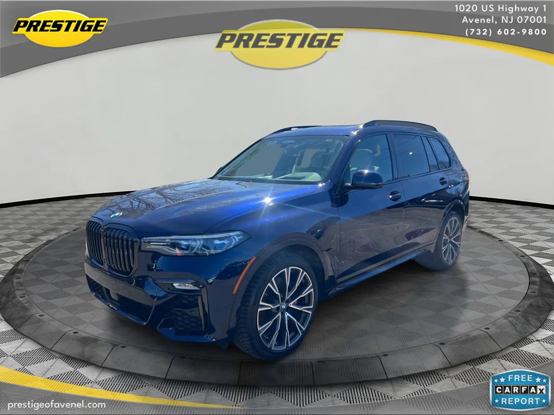 Used 2021 BMW X7 M50i AWD/4WD image 1
