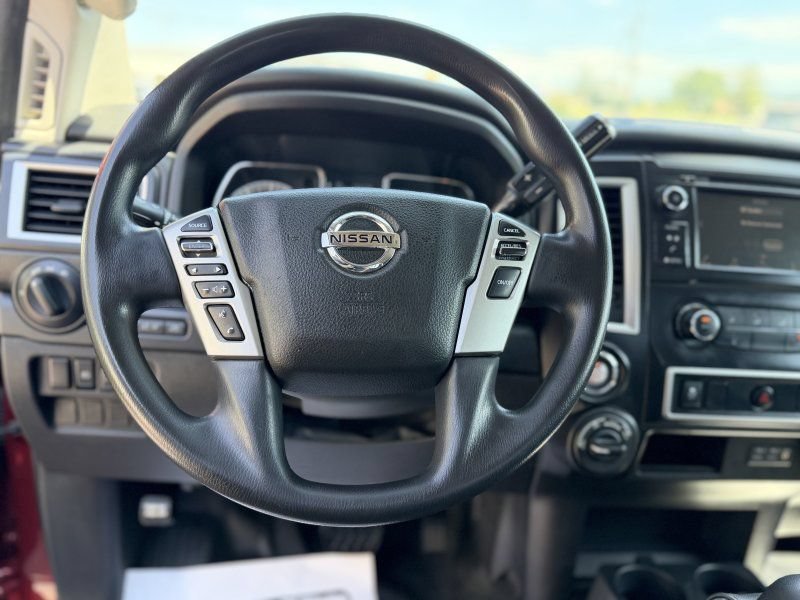 Used 2019 Nissan Titan S w/ S Utility Package AWD/4WD image 10