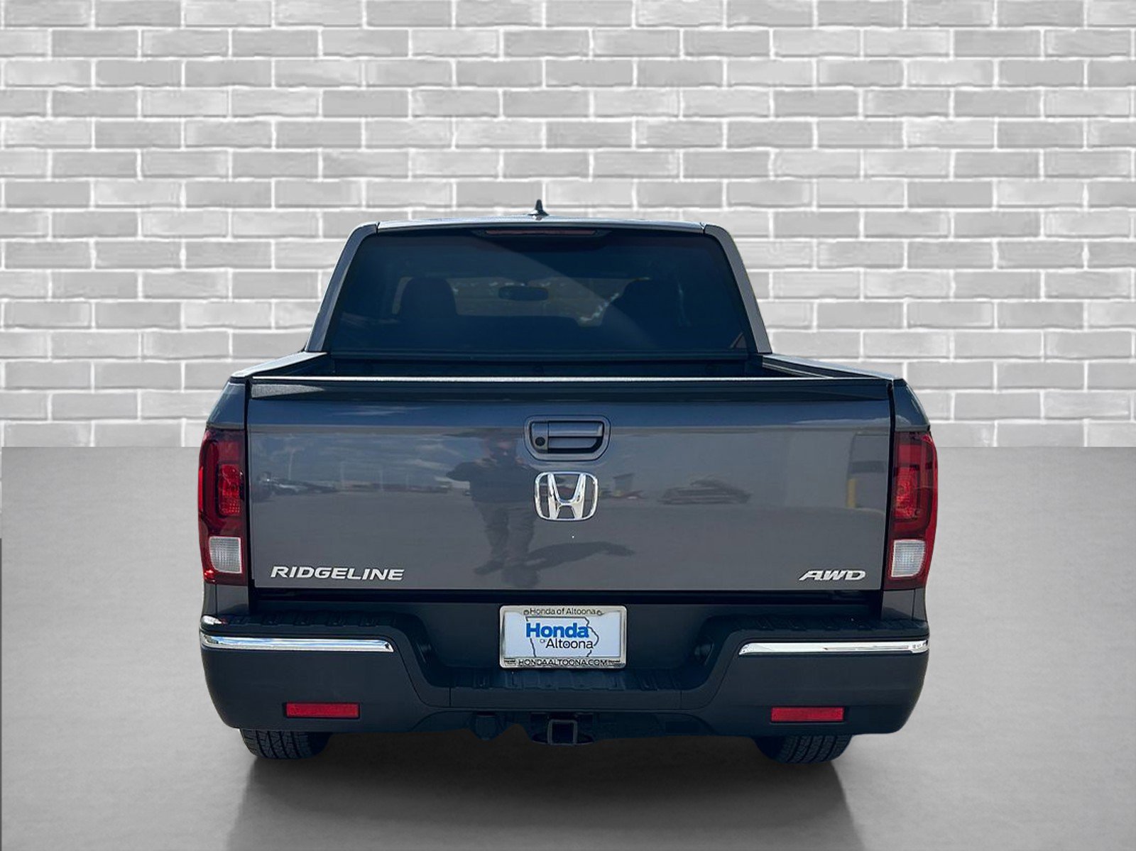 Used 2017 Honda Ridgeline RTL-T image 4
