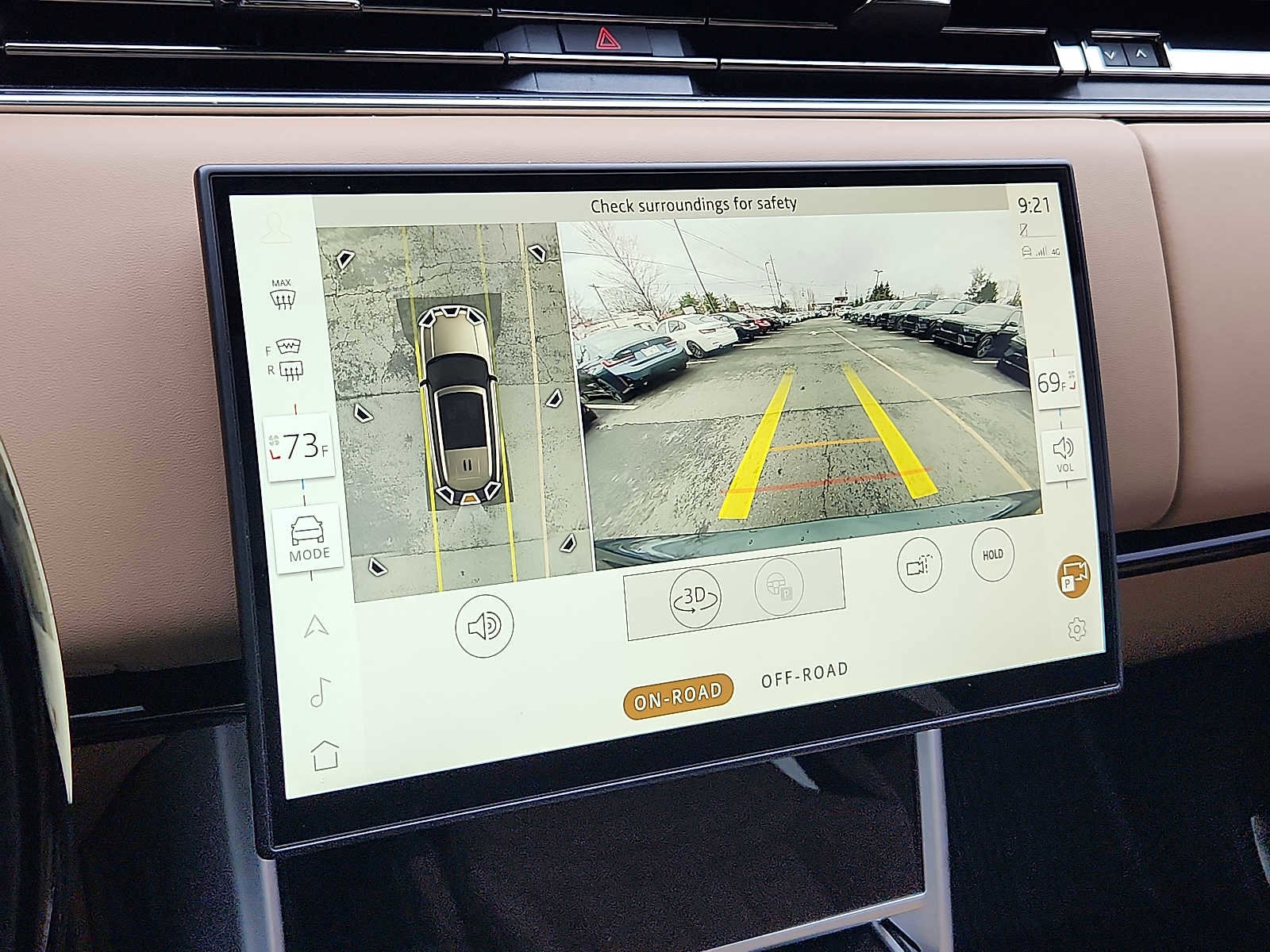 Used 2024 Land Rover Range Rover Long Wheelbase SE image 17