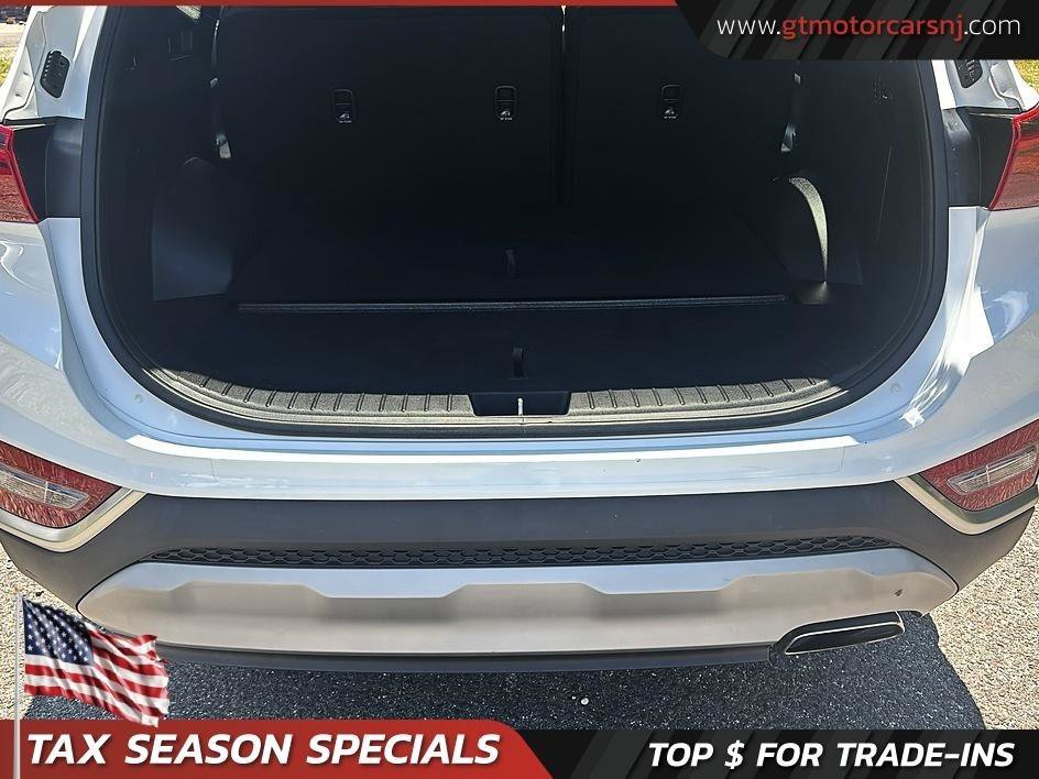Used 2020 Hyundai Santa Fe SE AWD/4WD image 11