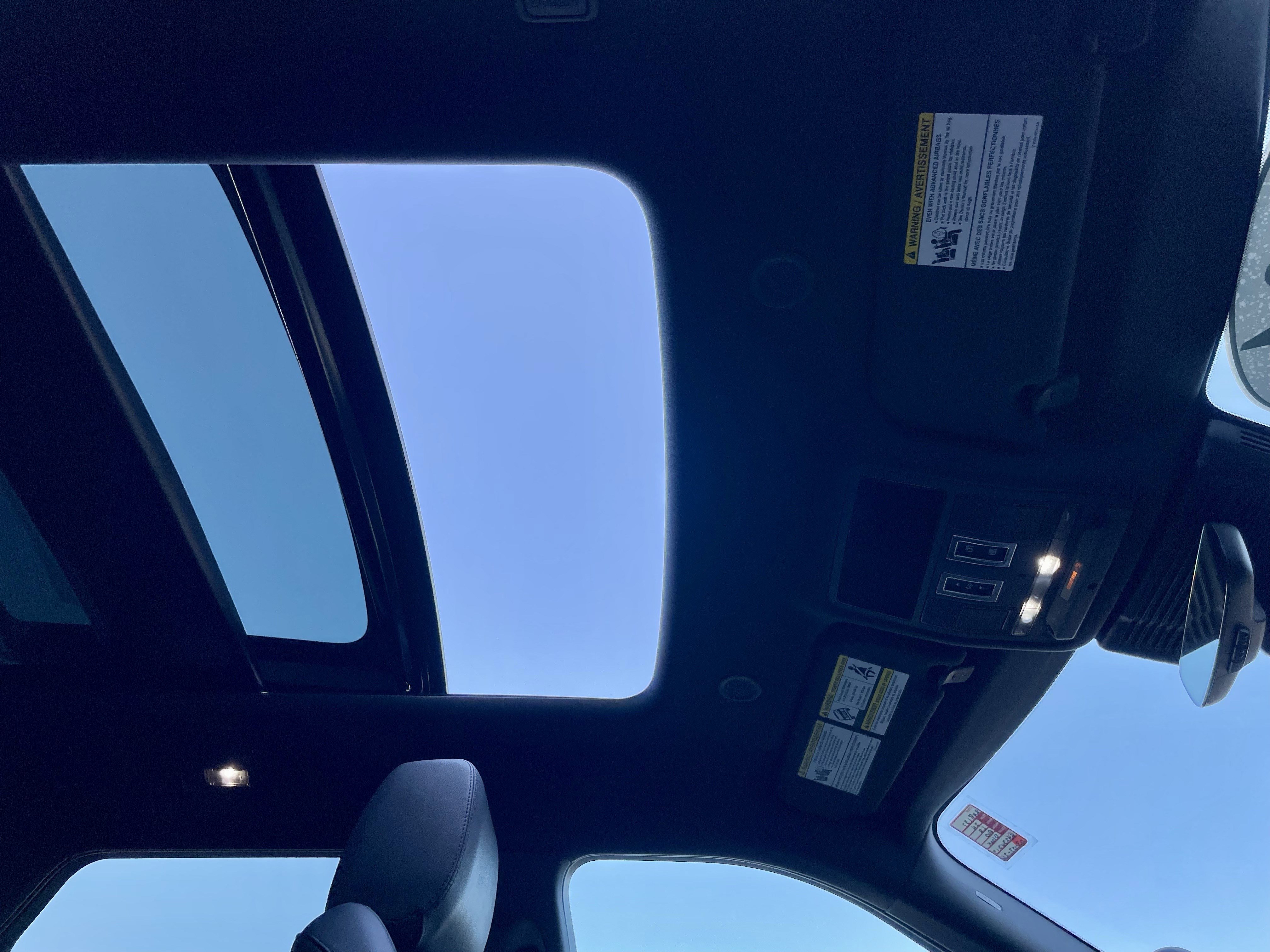 Certified 2024 Land Rover Range Rover Evoque S image 17