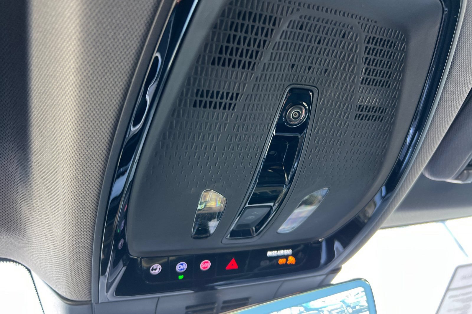 Used 2026 Cadillac Optiq Luxury 2 w/ LPO, Floor Liner Package RWD image 23