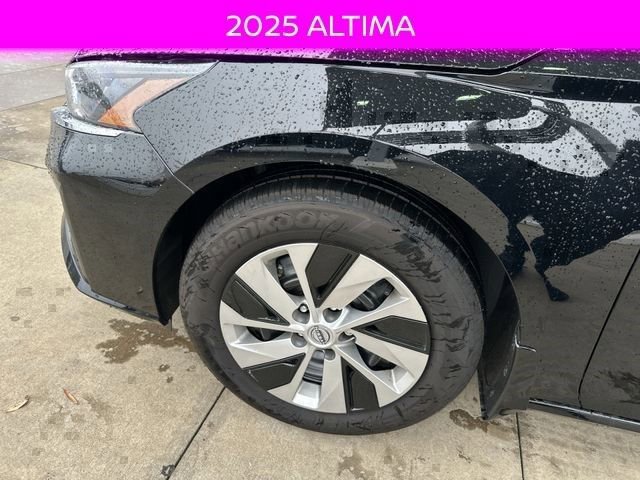 New 2025 Nissan Altima 2.5 S FWD image 17