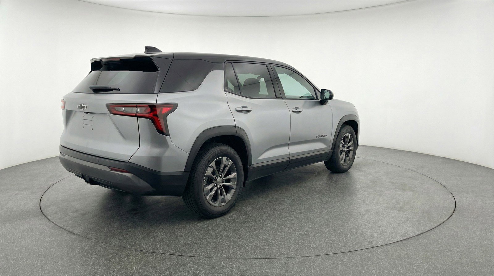 Used 2025 Chevrolet Equinox LT image 9