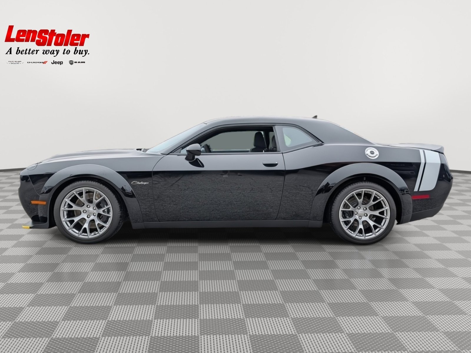 Used 2023 Dodge Challenger SRT Hellcat Redeye image 2