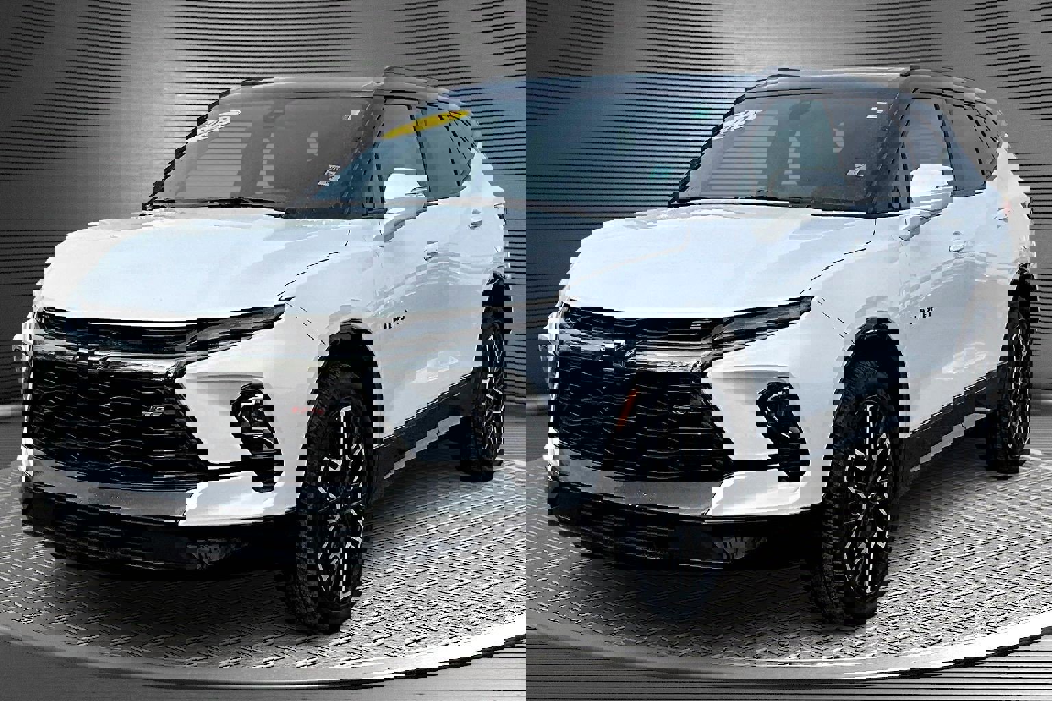 Used 2023 Chevrolet Blazer RS w/ Driver Confidence II Package image 3