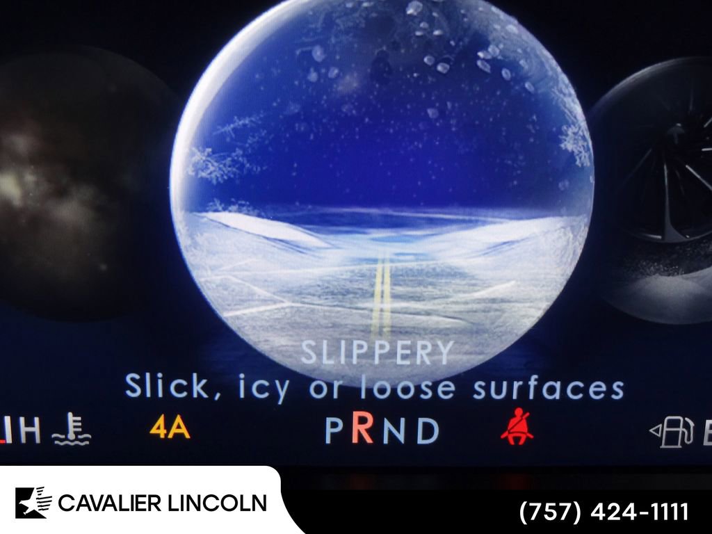 Certified 2024 Lincoln Navigator L 4WD image 48
