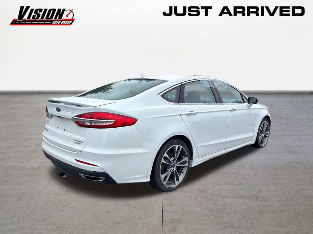 Used 2020 Ford Fusion Titanium image 5