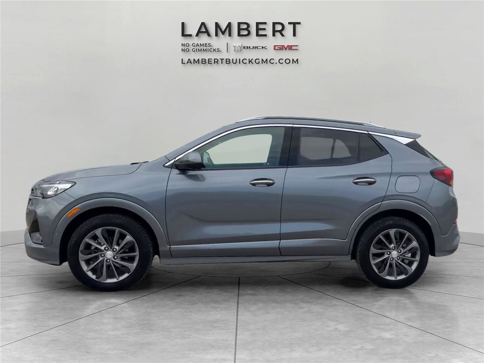 Used 2020 Buick Encore GX Essence w/ Experience Buick Package image 2