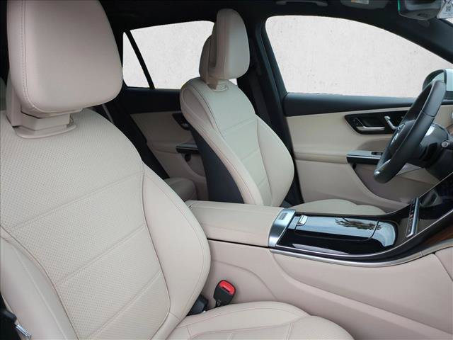 Used 2026 Mercedes-Benz GLC 300 image 20