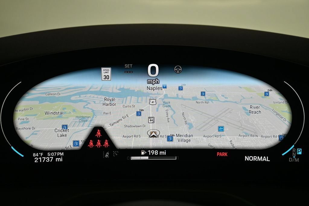 Certified 2024 Porsche Panamera image 27