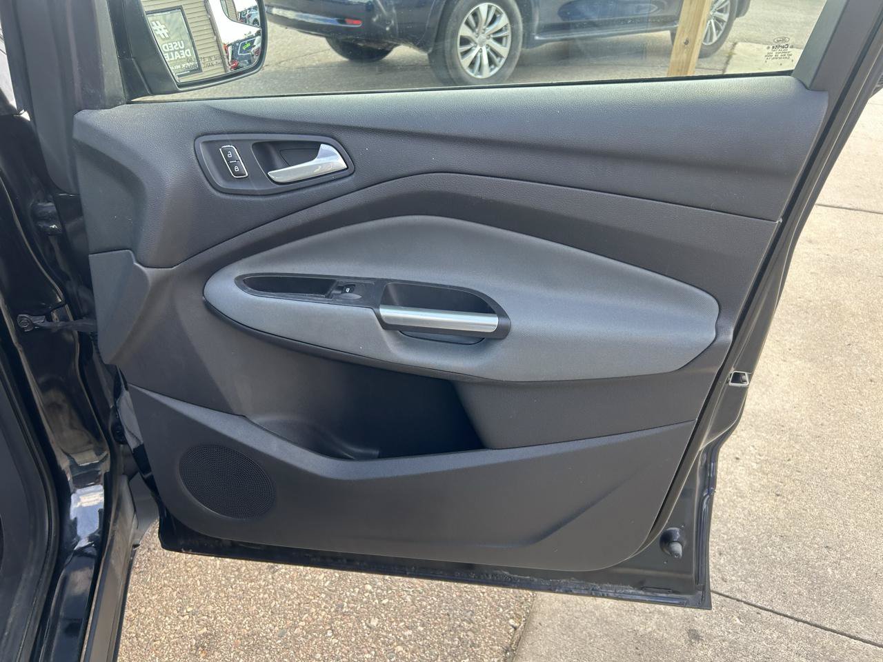 Used 2013 Ford Escape SE FWD image 16