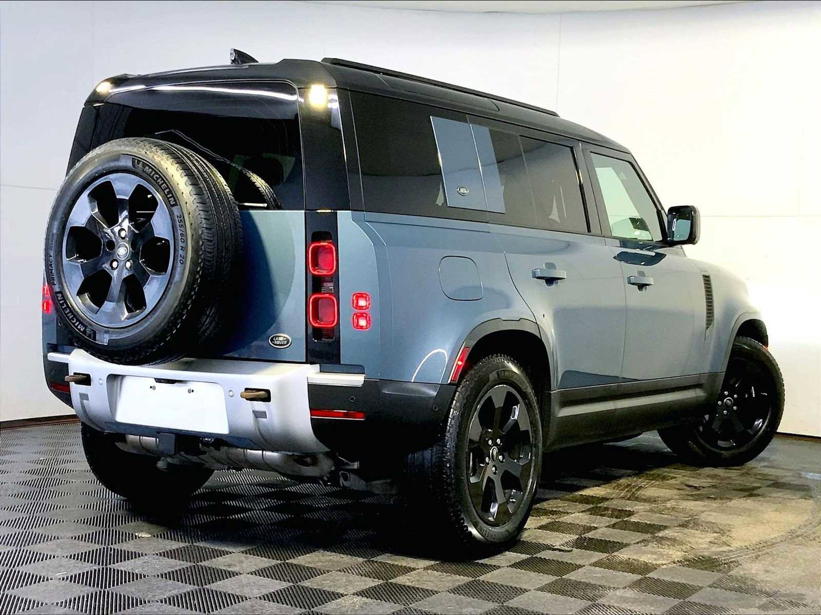 Used 2020 Land Rover Defender 110 SE image 7